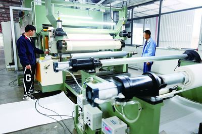 高新區硅膠制品生產項目試生產成功